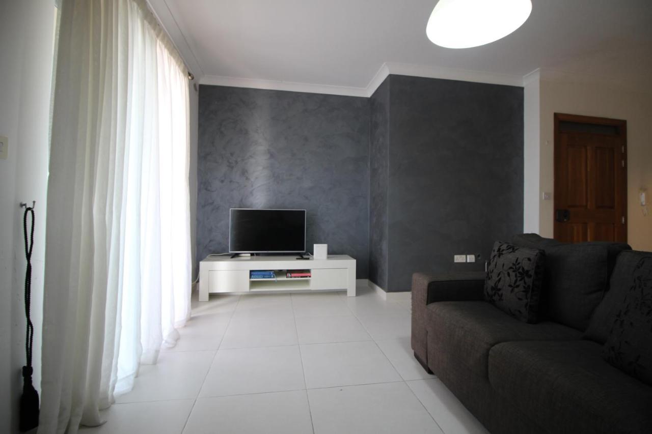La Casa Cartago Daire St. Paul's Bay Dış mekan fotoğraf